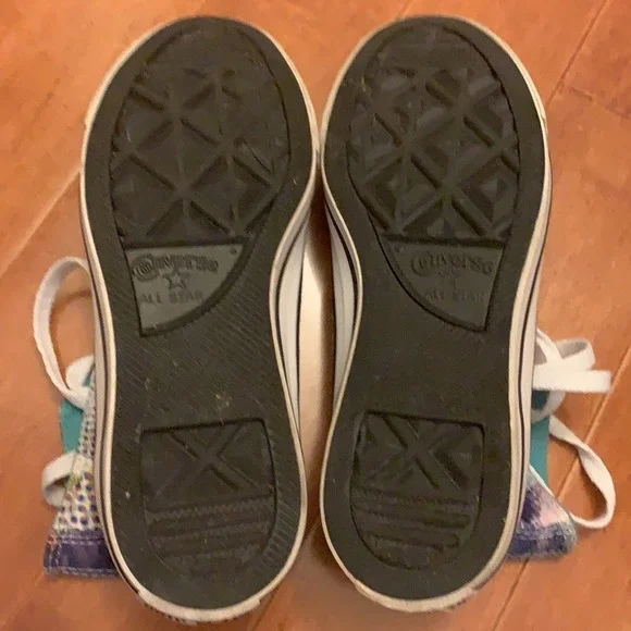 Converse Chuck Taylor All Star High Top Shoes Women's Size 6 MulticolorFloral - Picture 6 of 6